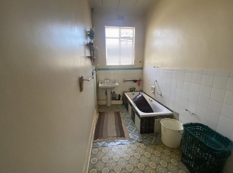 2 Bedroom Property for Sale in Ngqongweni Eastern Cape